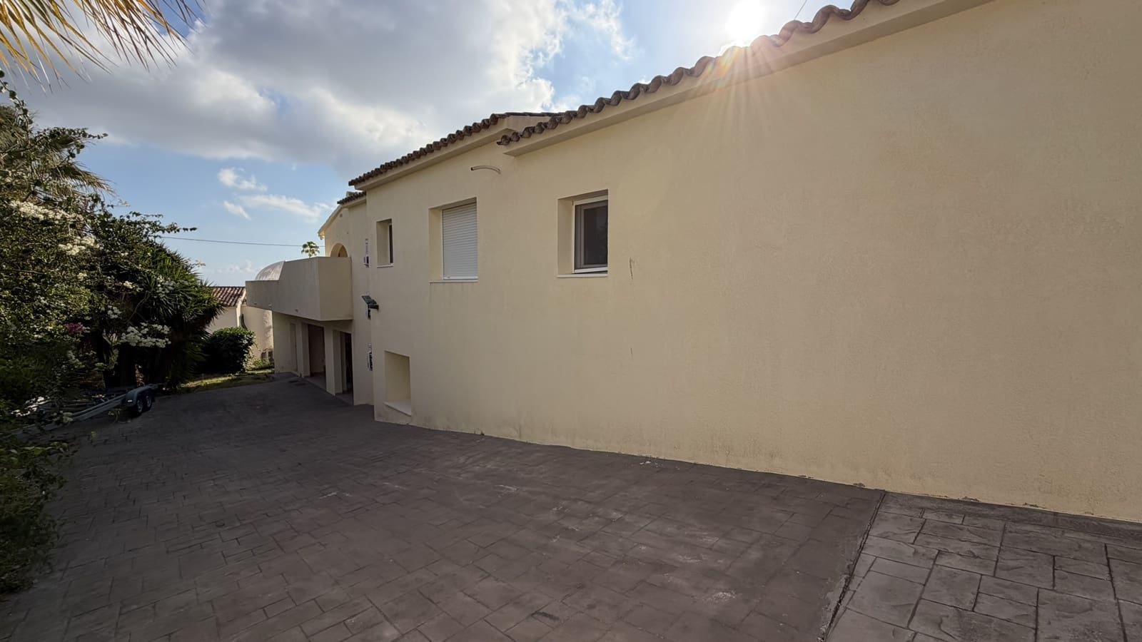 4 soverom Hus til salgs i Calpe / Calp med svømmebasseng garasje - € 745 000 (Ref: 9853019)