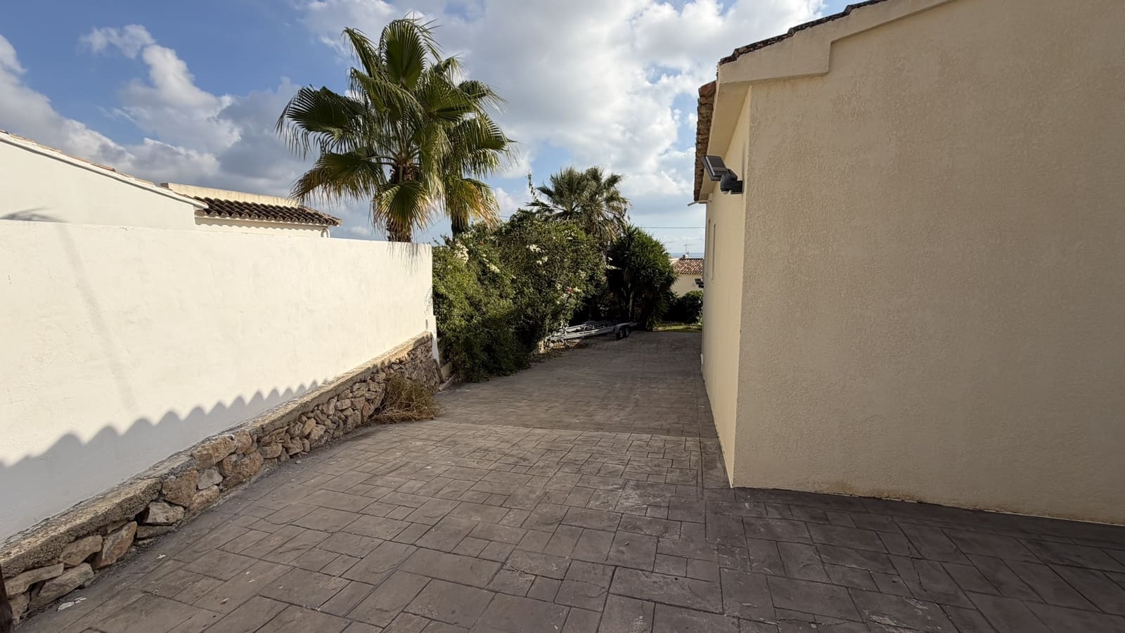 4 soverom Hus til salgs i Calpe / Calp med svømmebasseng garasje - € 745 000 (Ref: 9853019)