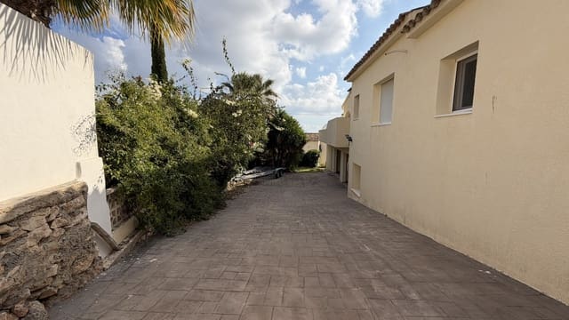 4 soverom Hus til salgs i Cometa - Carrió, Calpe / Calp med svømmebasseng garasje - € 745 000 (Ref: 9853019)