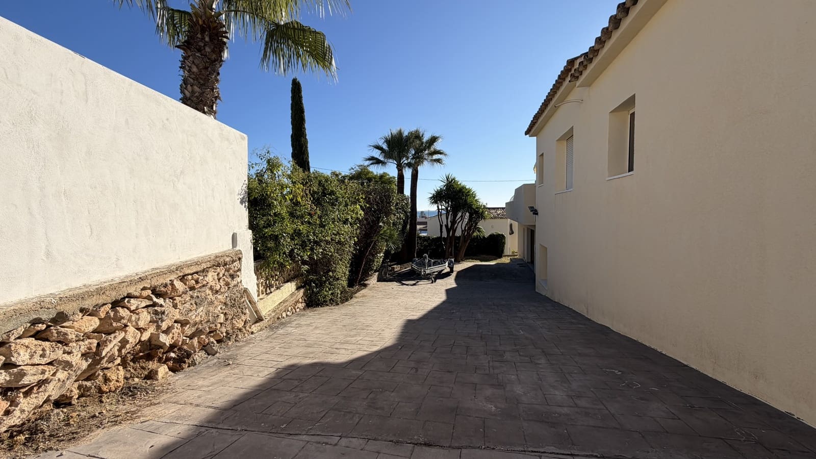 4 soverom Hus til salgs i Calpe / Calp med svømmebasseng garasje - € 745 000 (Ref: 9853019)