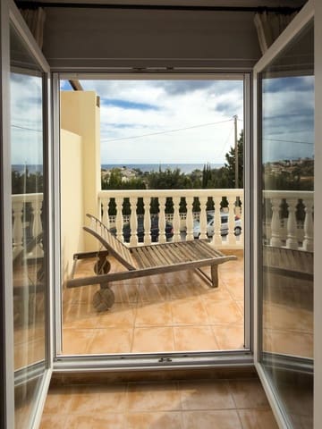 2 soverom Rekkehus til salgs i Canuta, Calpe / Calp med svømmebasseng garasje - € 329 000 (Ref: 9854285)