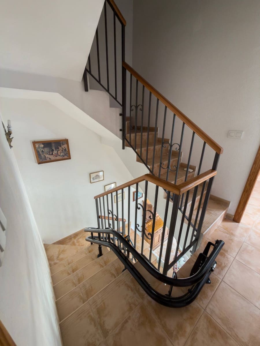 2 soverom Rekkehus til salgs i Calpe / Calp med svømmebasseng garasje - € 329 000 (Ref: 9854285)