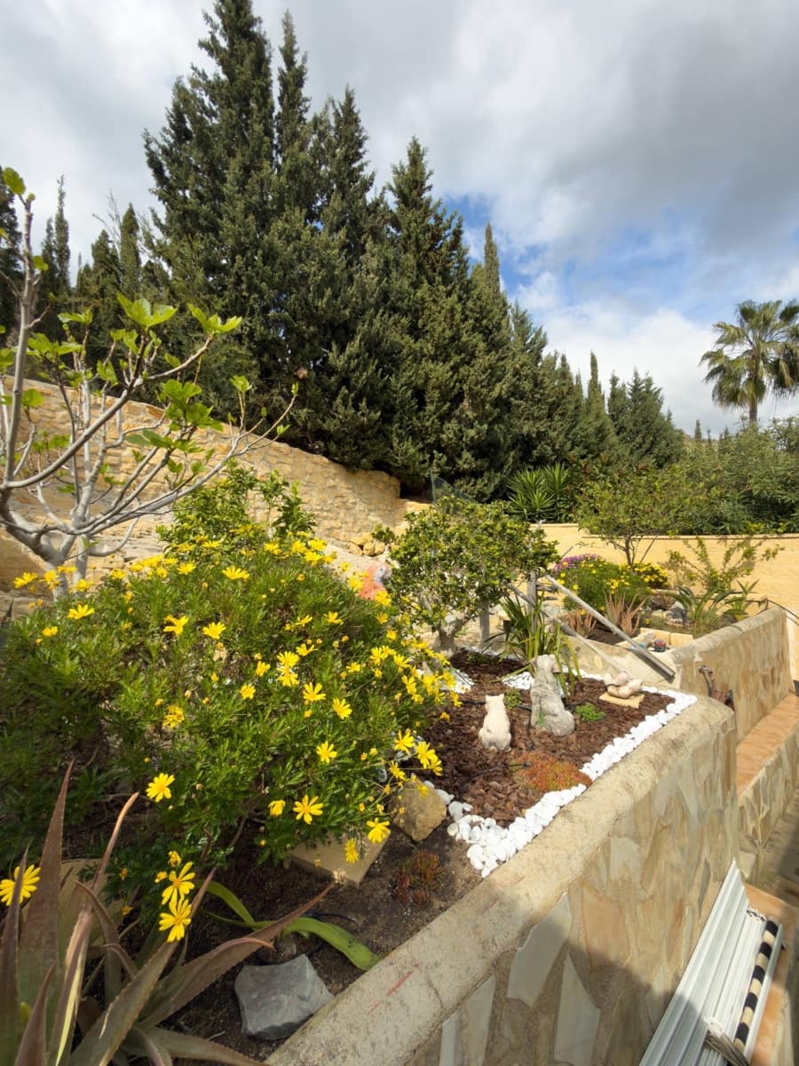 2 soverom Rekkehus til salgs i Calpe / Calp med svømmebasseng garasje - € 329 000 (Ref: 9854285)
