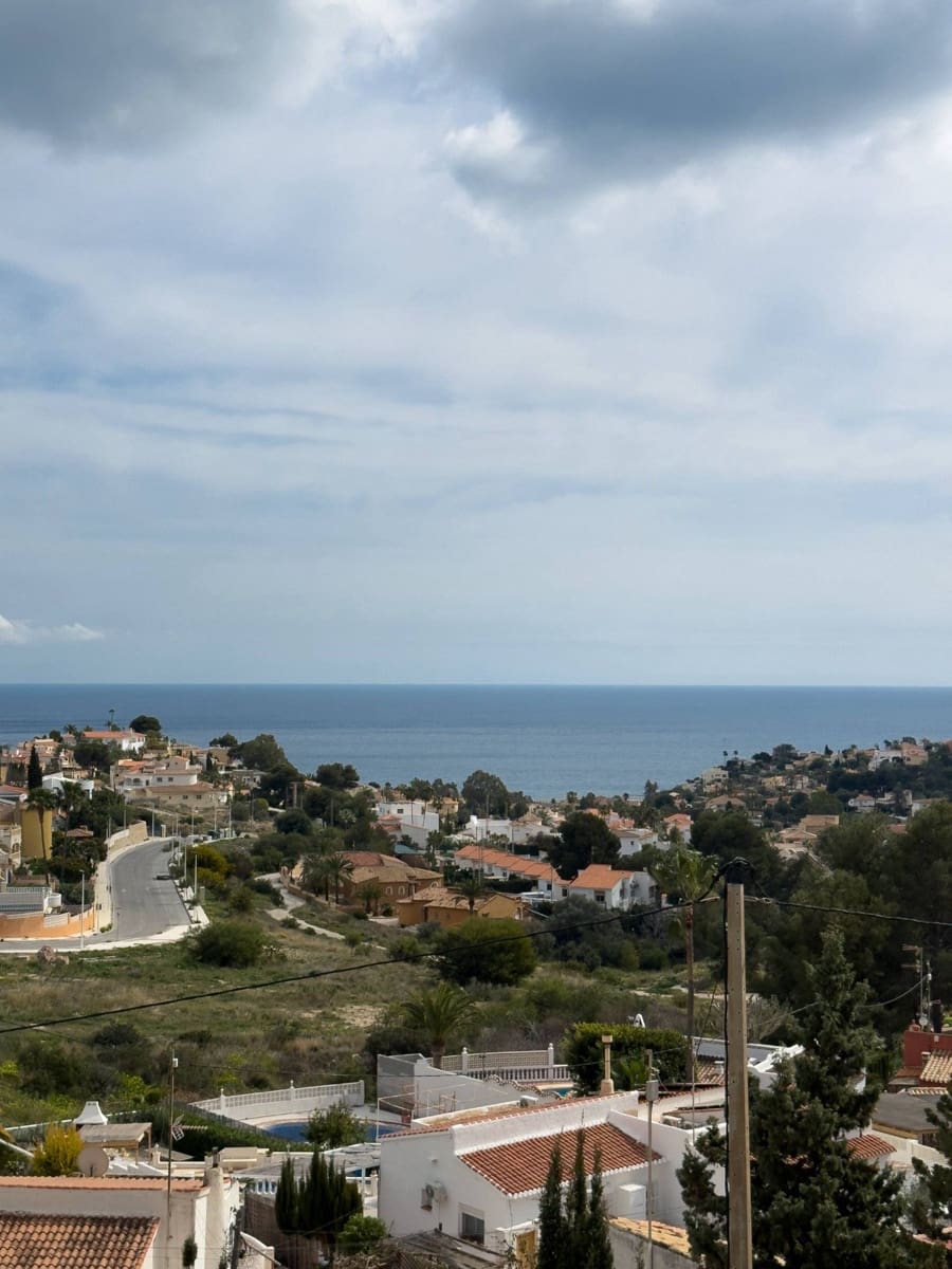 2 soverom Rekkehus til salgs i Calpe / Calp med svømmebasseng garasje - € 329 000 (Ref: 9854285)