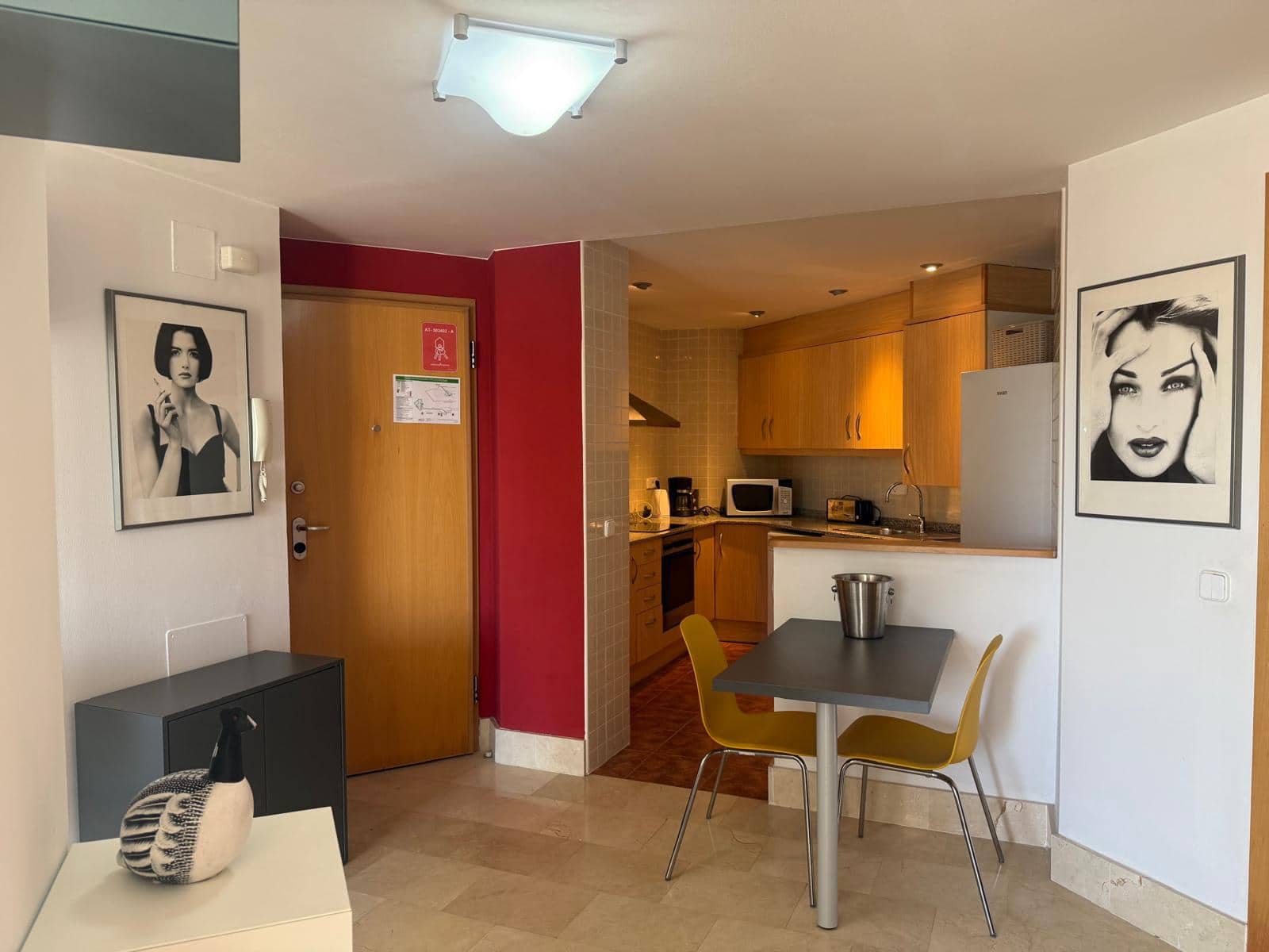 Apartamento de 1 habitación en Calpe / Calp en venta con piscina garaje - 197.000 € (Ref: 9854325)