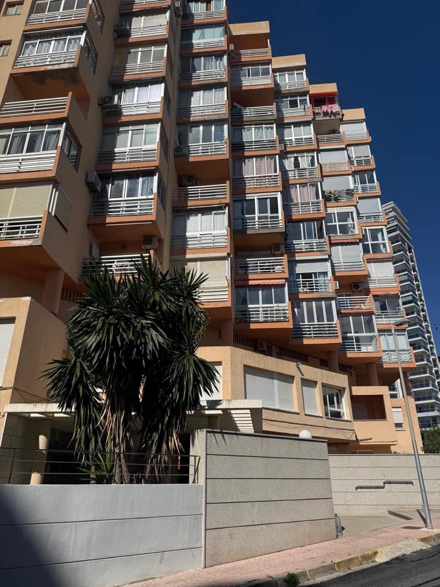 Apartamento de 1 habitación en Calpe / Calp en venta con piscina garaje - 197.000 € (Ref: 9854325)