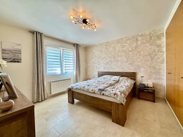 4 quarto Moradia para venda em Cometa - Carrió, Calpe / Calp com piscina garagem - 595 000 € (Ref: 9854327)