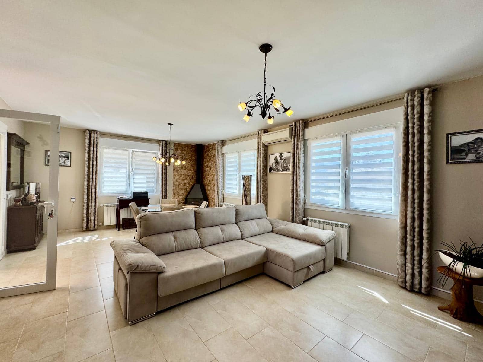 4 Zimmer Villa zu verkaufen in Calpe / Calp mit Pool Garage - 595.000 € (Ref: 9854327)