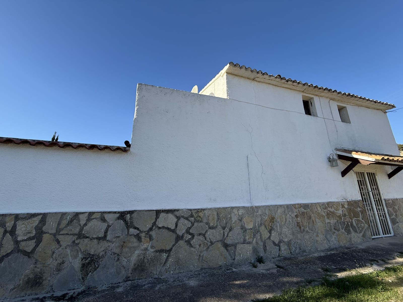 3 bedroom Finca/Country House for sale in Calpe / Calp with garage - € 395,000 (Ref: 9854330)