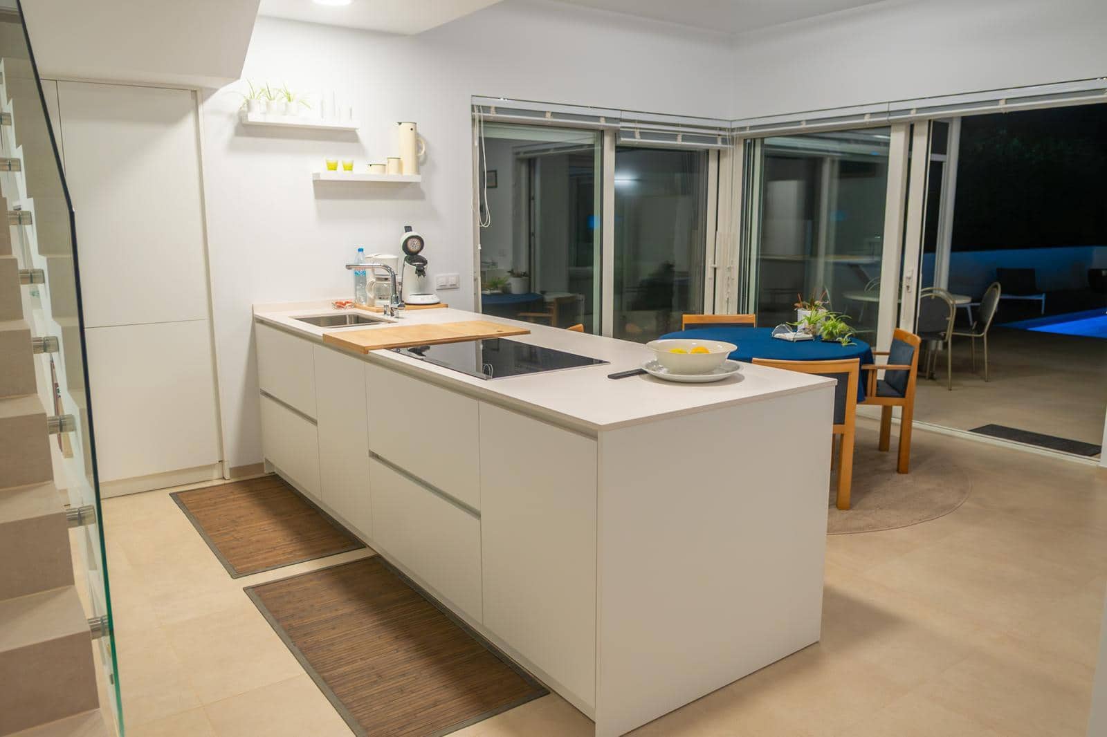 4 sovrum Hus till salu i Calpe / Calp med pool garage - 1 380 000 € (Ref: 9854334)