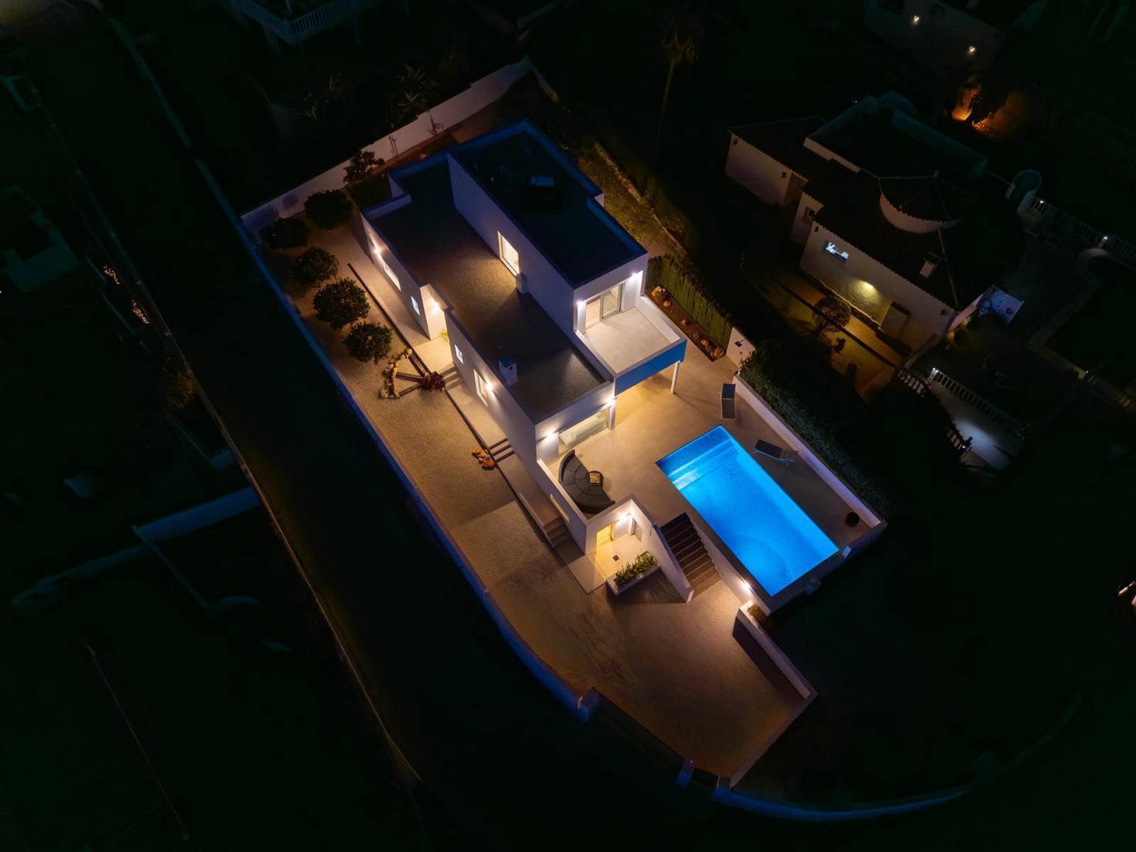 4 sovrum Hus till salu i Calpe / Calp med pool garage - 1 380 000 € (Ref: 9854334)