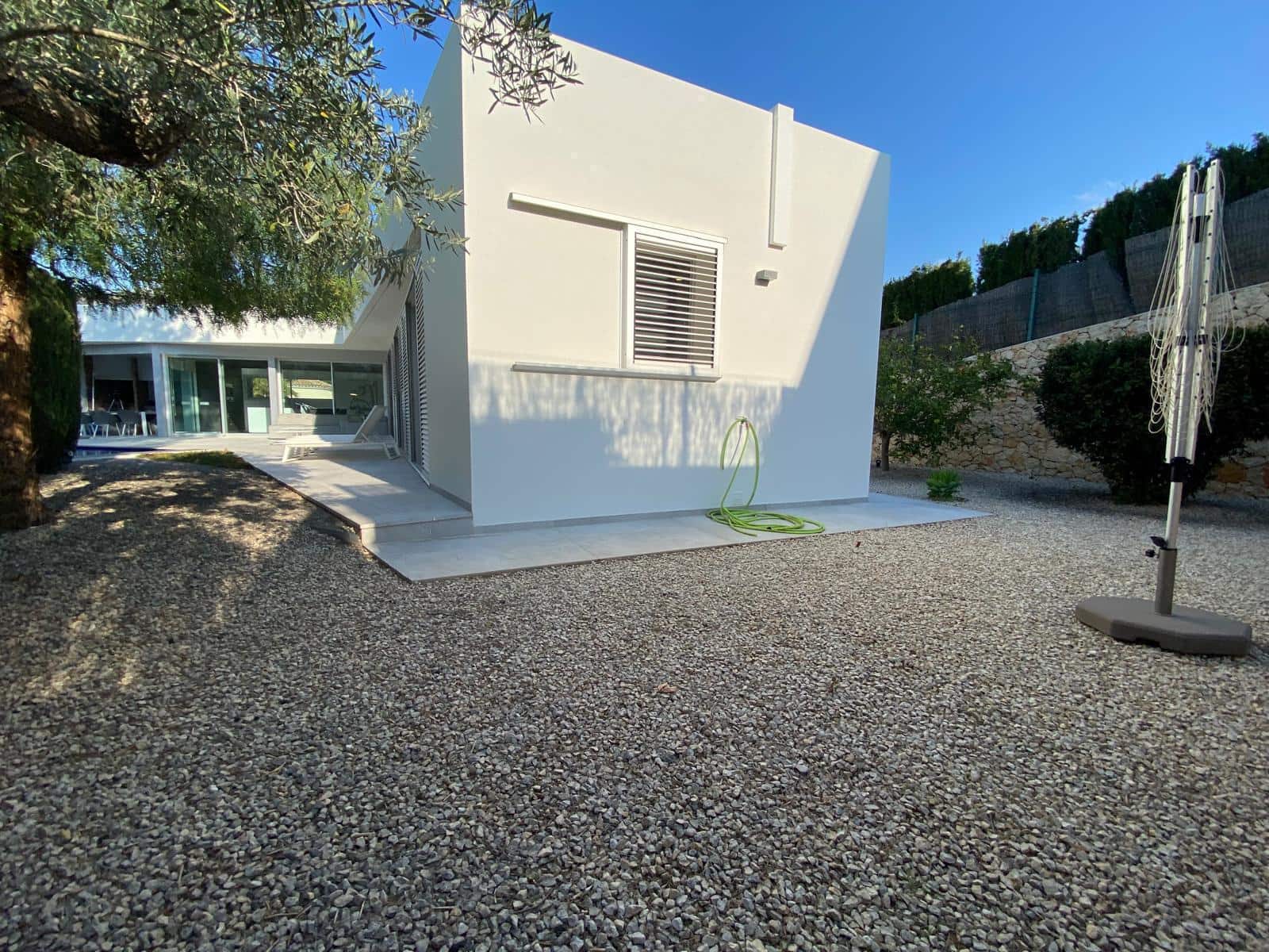 4 sovrum Hus till salu i Calpe / Calp med pool garage - 1 250 000 € (Ref: 9854336)