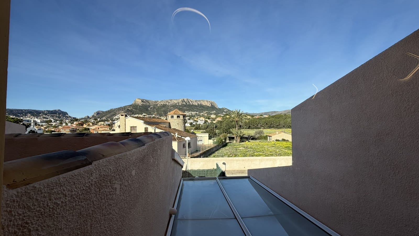 4 soveværelse Rækkehus til salg i Calpe / Calp med swimmingpool garage - € 550.000 (Ref: 9854341)