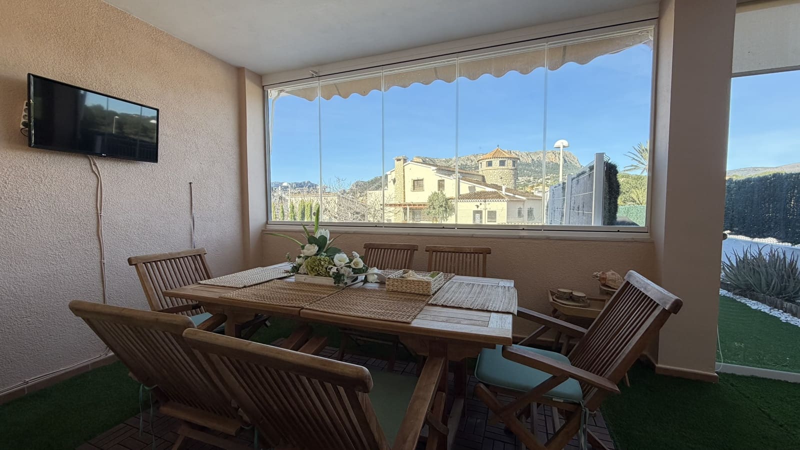 4 soveværelse Rækkehus til salg i Calpe / Calp med swimmingpool garage - € 550.000 (Ref: 9854341)