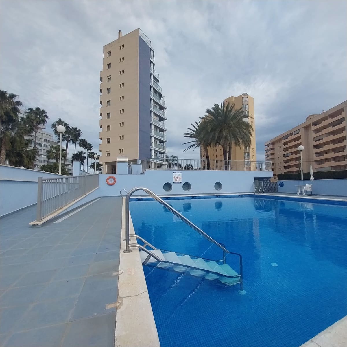 3 sypialnia Penthouse na sprzedaż w Calpe / Calp z basenem garażem - 899 000 € (Ref: 9854737)