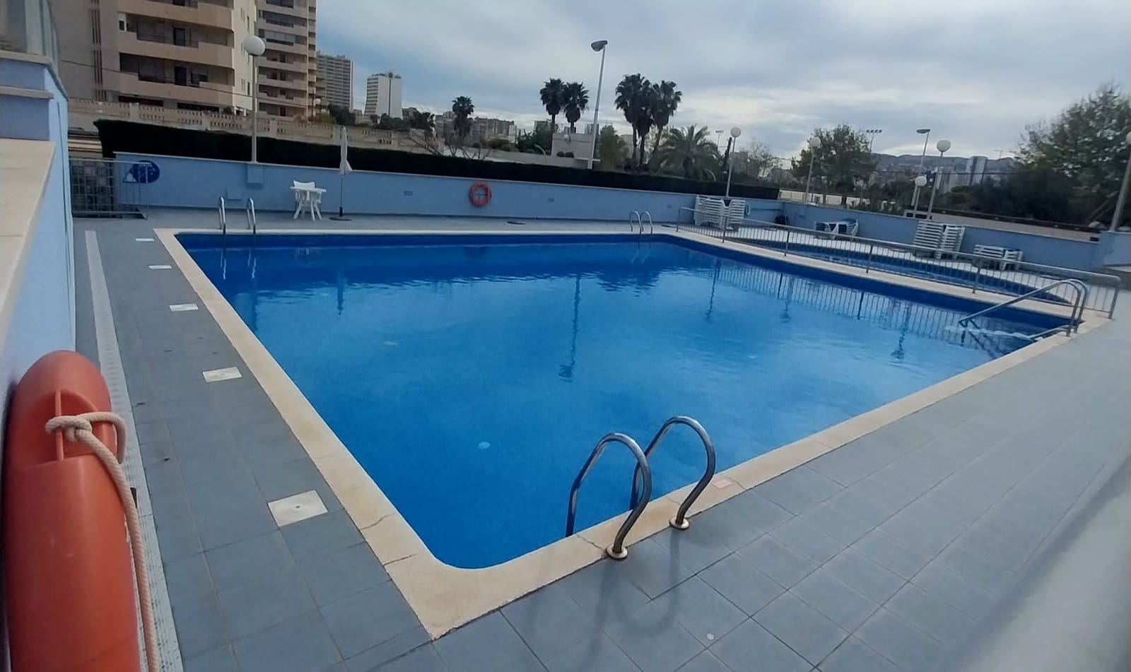 3 sypialnia Penthouse na sprzedaż w Calpe / Calp z basenem garażem - 899 000 € (Ref: 9854737)