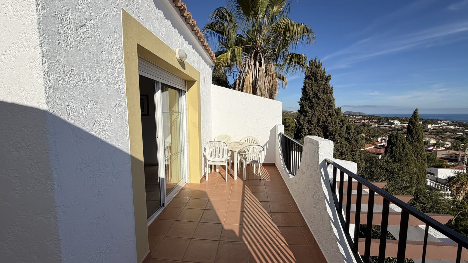 1 slaapkamer Bungalow te koop in Calpe / Calp met zwembad garage - € 180.000 (Ref: 9867910)