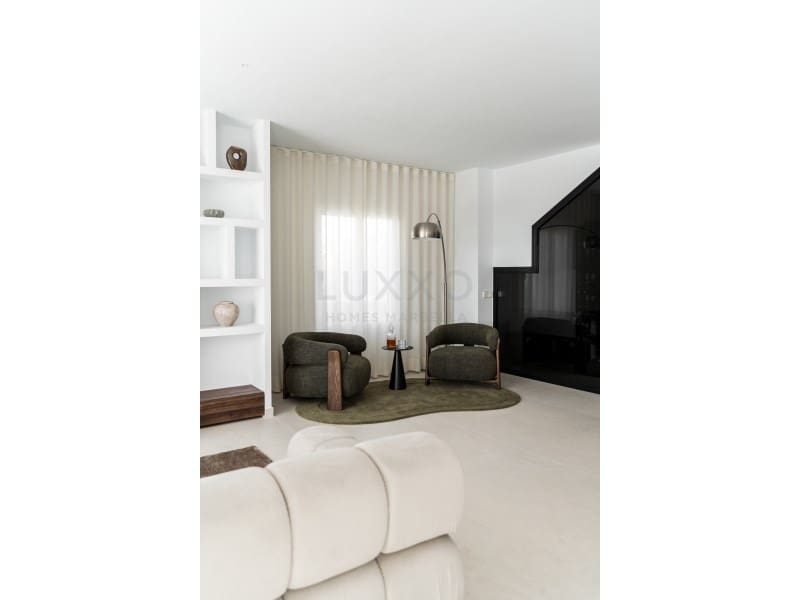 3 soverom Penthouse til salgs i Nueva Andalucia - € 1 795 000 (Ref: 9524608)