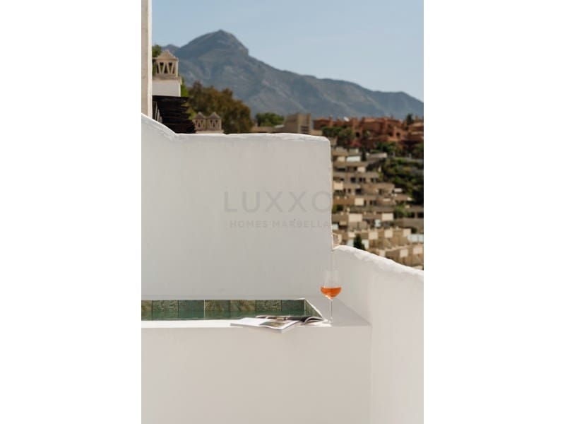 3 soverom Penthouse til salgs i Nueva Andalucia - € 1 795 000 (Ref: 9524608)