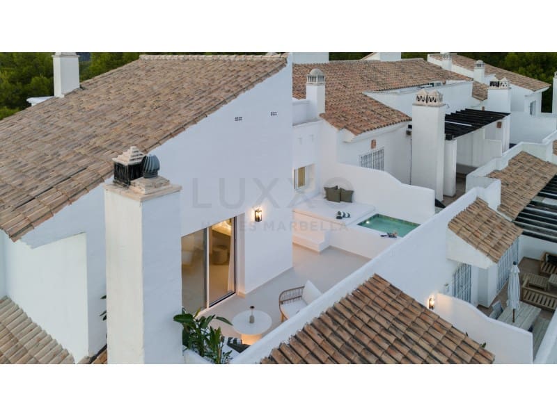 3 soverom Penthouse til salgs i Nueva Andalucia - € 1 795 000 (Ref: 9524608)