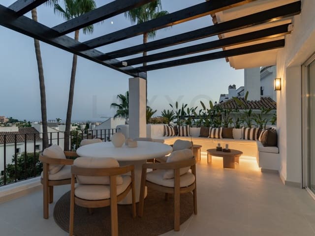 3 soverom Penthouse til salgs i Nueva Andalucia, Marbella - € 1 795 000 (Ref: 9524608)
