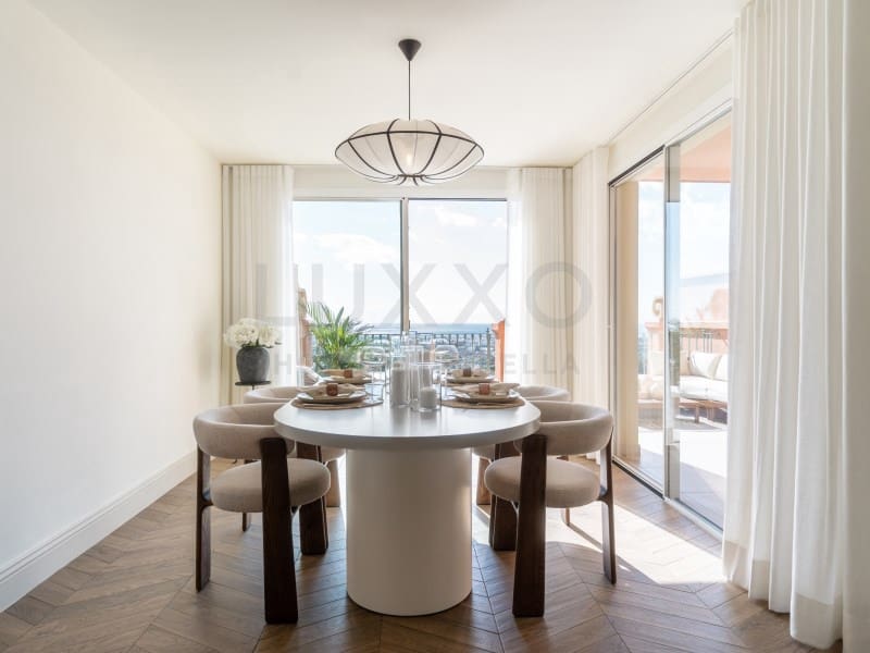 4 sovrum Lägenhet till salu i La Quinta - 1 195 000 € (Ref: 9524609)