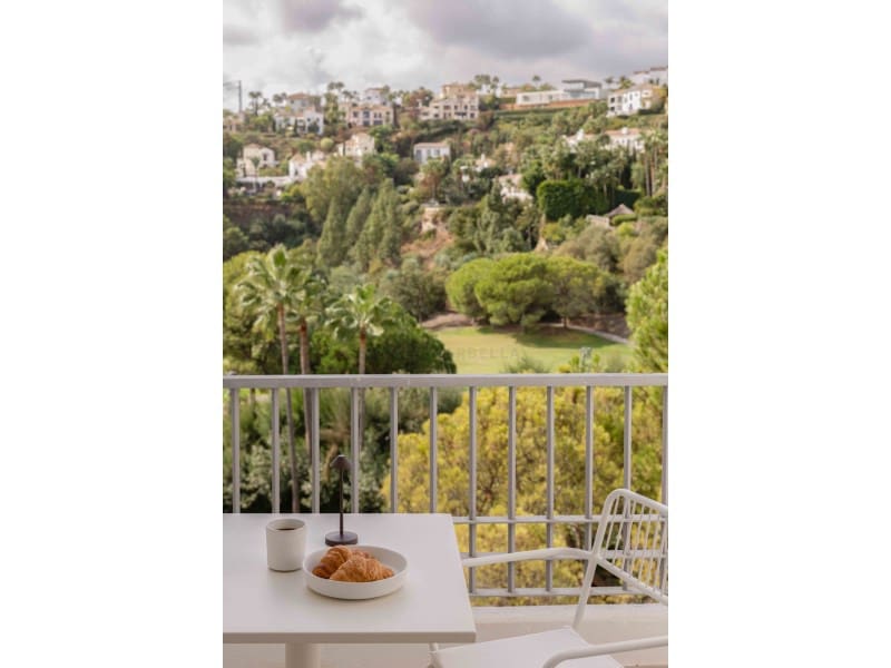 3 slaapkamer Appartement te koop in Benahavis met zwembad garage - € 849.000 (Ref: 9524611)