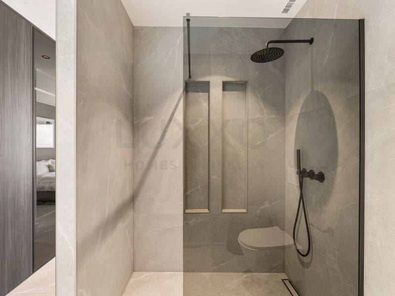 3 sovrum Lägenhet till salu i El Madronal med pool - 1 350 000 € (Ref: 9524612)