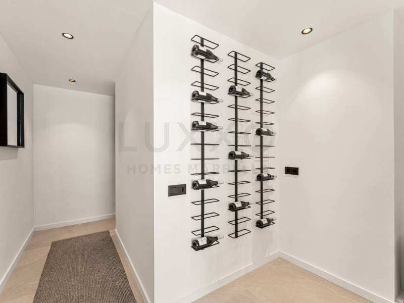 3 sovrum Lägenhet till salu i El Madronal med pool - 1 350 000 € (Ref: 9524612)