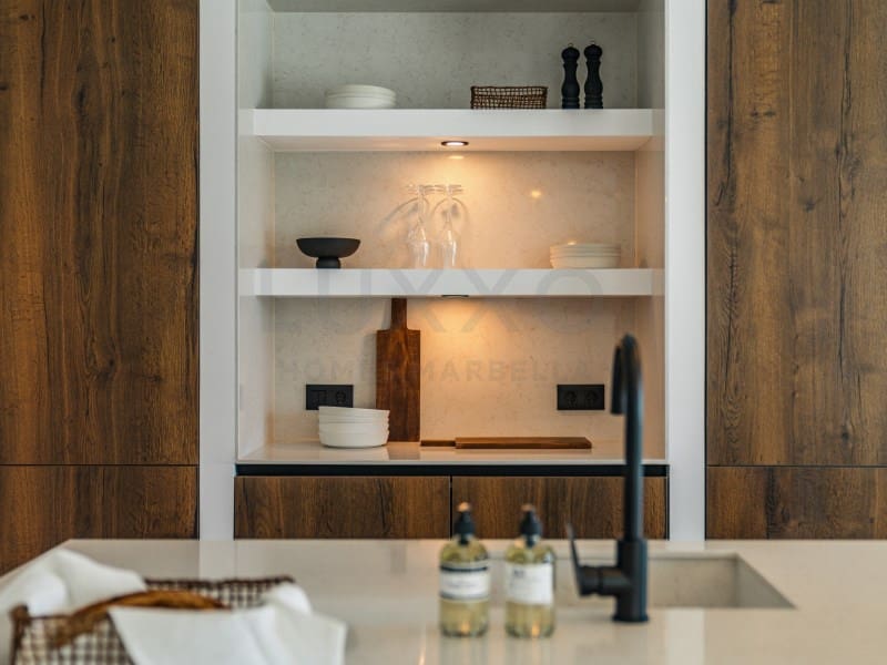 3 sovrum Lägenhet till salu i El Madronal med pool - 1 350 000 € (Ref: 9524612)