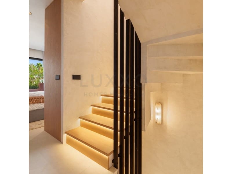 4 soveværelse Penthouse til salg i Golden Mile med garage - € 2.150.000 (Ref: 9524613)