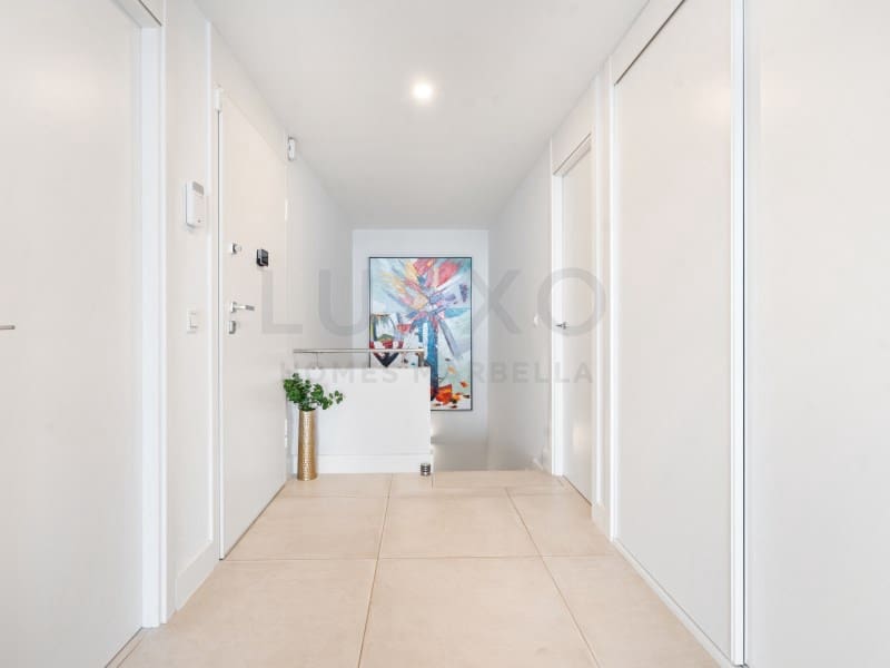 3 sovrum Lägenhet till salu i Marbella med pool garage - 1 150 000 € (Ref: 9536065)