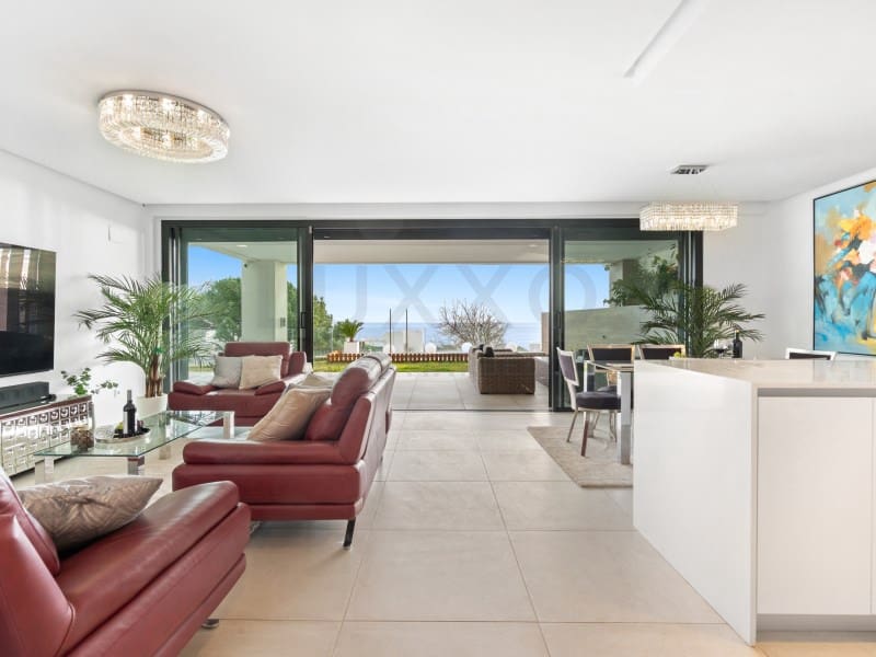 3 sovrum Lägenhet till salu i Marbella med pool garage - 1 150 000 € (Ref: 9536065)