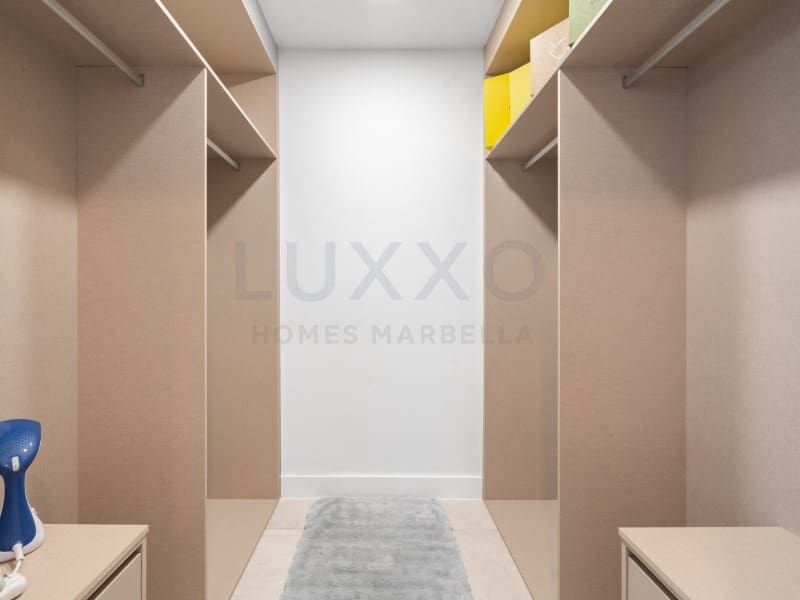 3 sovrum Lägenhet till salu i Marbella med pool garage - 1 150 000 € (Ref: 9536065)