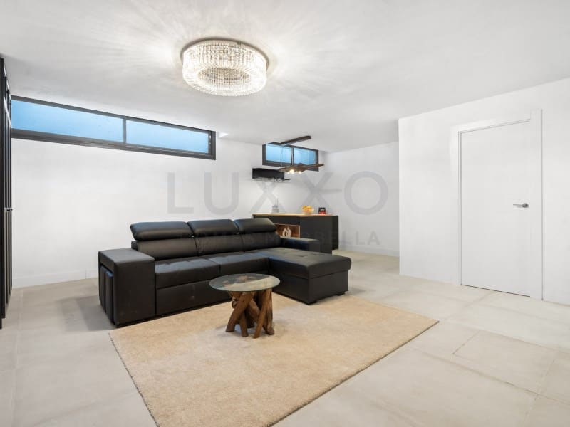 3 sovrum Lägenhet till salu i Marbella med pool garage - 1 150 000 € (Ref: 9536065)