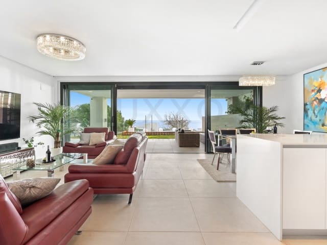 3 sovrum Lägenhet till salu i Cabopino - Artola, Marbella med pool garage - 1 150 000 € (Ref: 9536065)