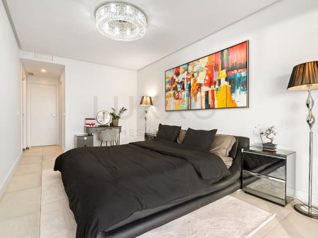 3 sovrum Lägenhet till salu i Cabopino - Artola, Marbella med pool garage - 1 150 000 € (Ref: 9536065)