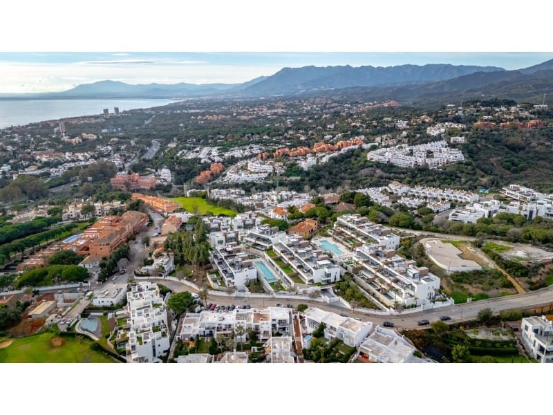 3 sovrum Lägenhet till salu i Marbella med pool garage - 1 150 000 € (Ref: 9536065)