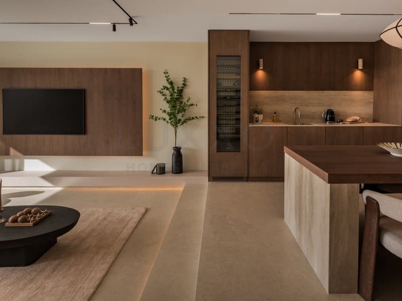 3 bedroom Townhouse for sale in Nueva Andalucia - € 1,550,000 (Ref: 9591425)