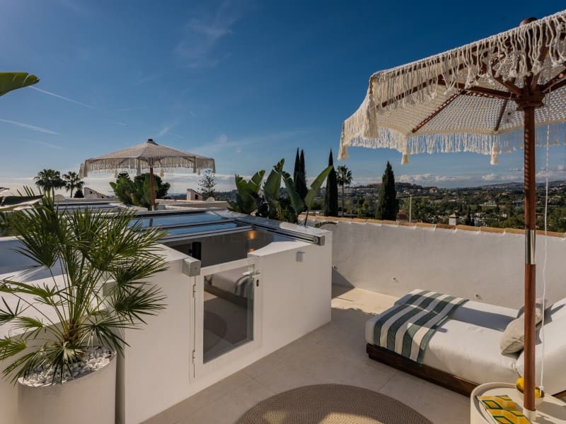3 bedroom Townhouse for sale in Nueva Andalucia - € 1,550,000 (Ref: 9591425)