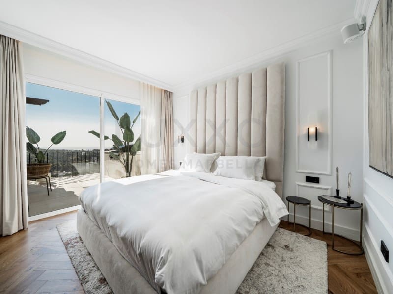 Apartamento de 3 habitaciones en La Quinta en venta - 950.000 € (Ref: 9599453)