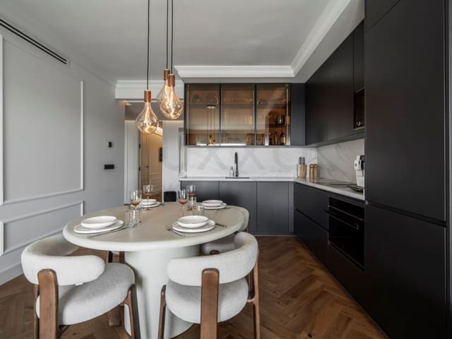 Apartamento de 3 habitaciones en La Quinta, Benahavís en venta - 950.000 € (Ref: 9599453)