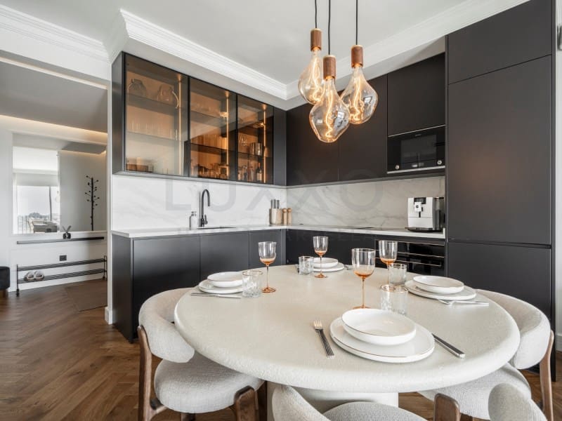 Apartamento de 3 habitaciones en La Quinta en venta - 950.000 € (Ref: 9599453)