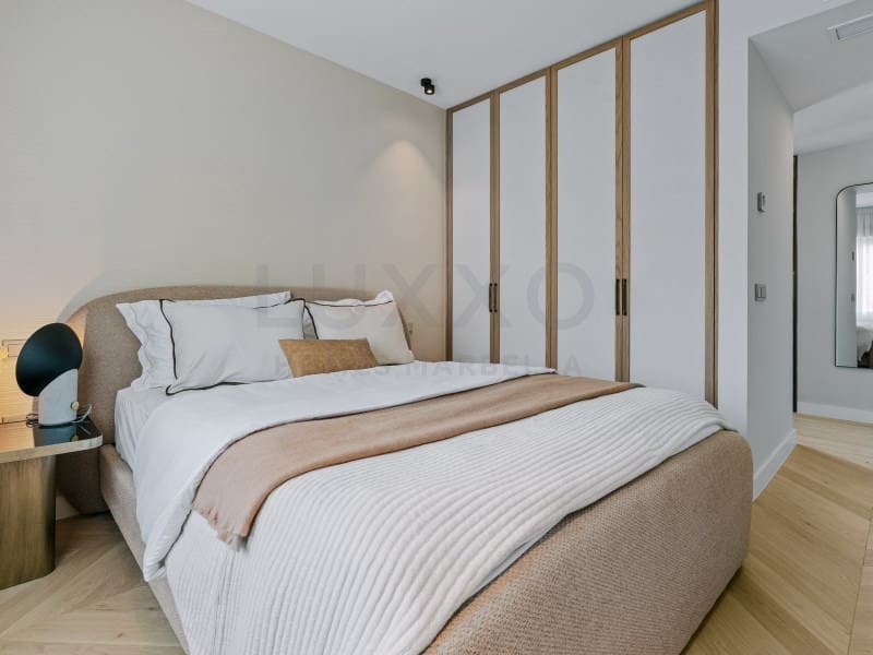 3 camera da letto Appartamento in vendita in Nueva Andalucia con piscina garage - 1.350.000 € (Rif: 9637443)