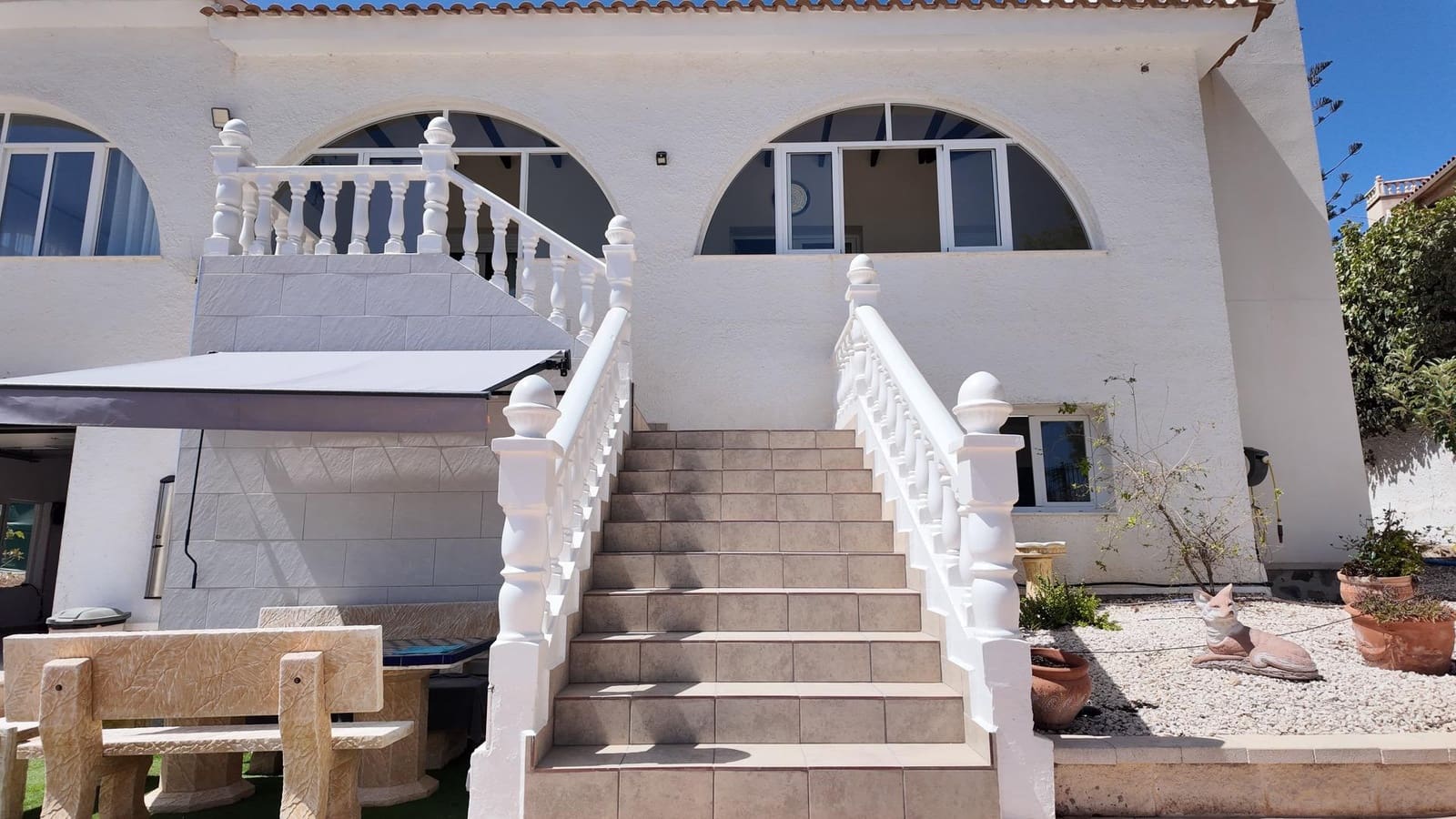 5 camera da letto Villa in vendita in Filipinas con piscina garage - 750.000 € (Rif: 10055319)
