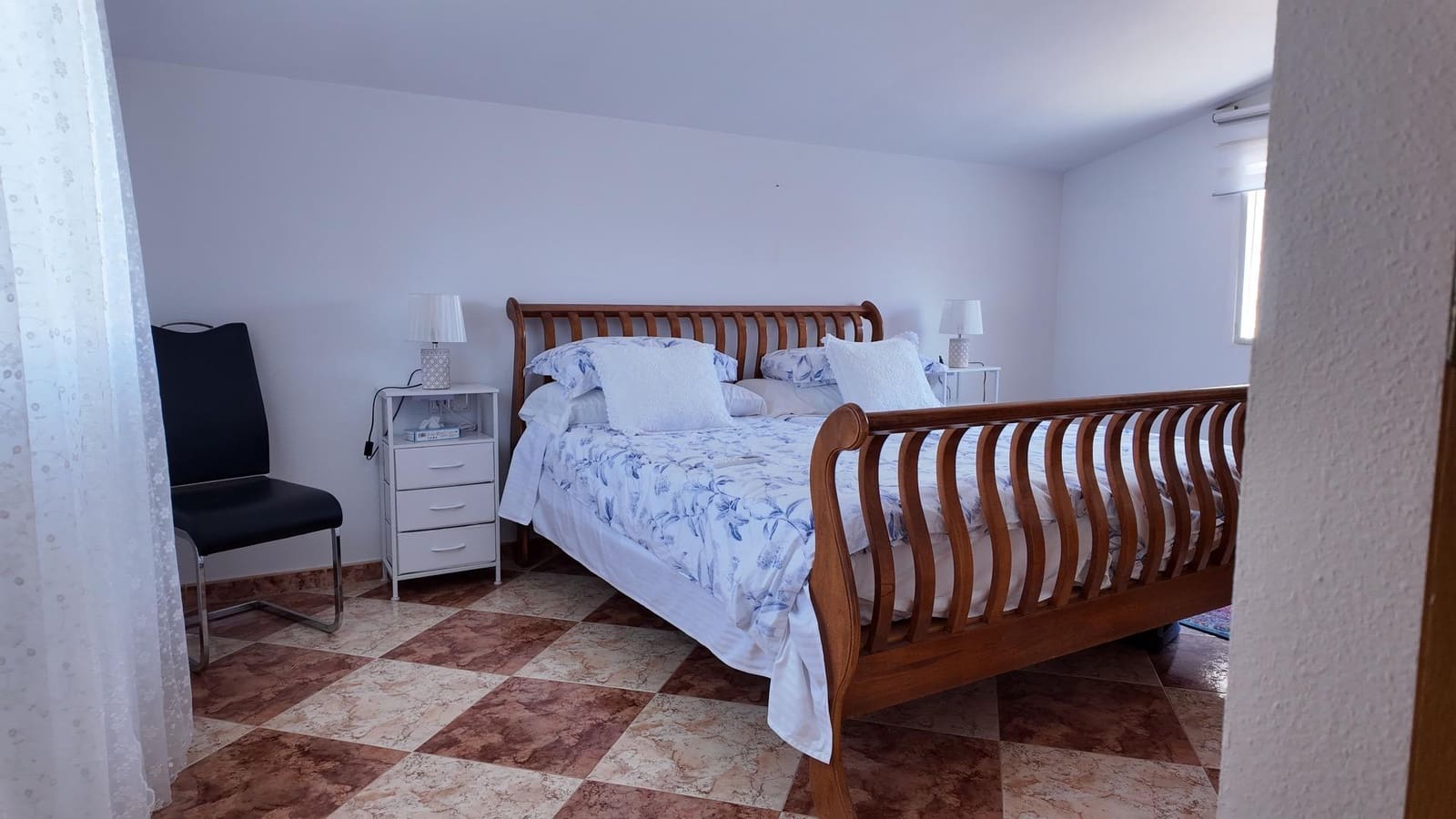 5 camera da letto Villa in vendita in Filipinas con piscina garage - 750.000 € (Rif: 10055319)