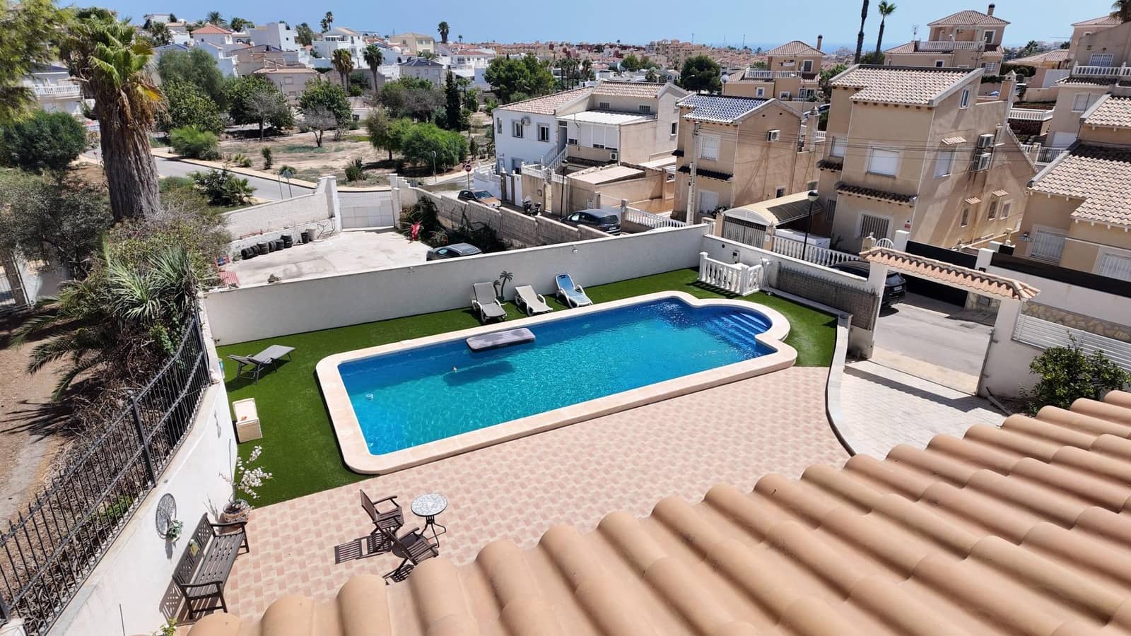 5 camera da letto Villa in vendita in Filipinas con piscina garage - 750.000 € (Rif: 10055319)