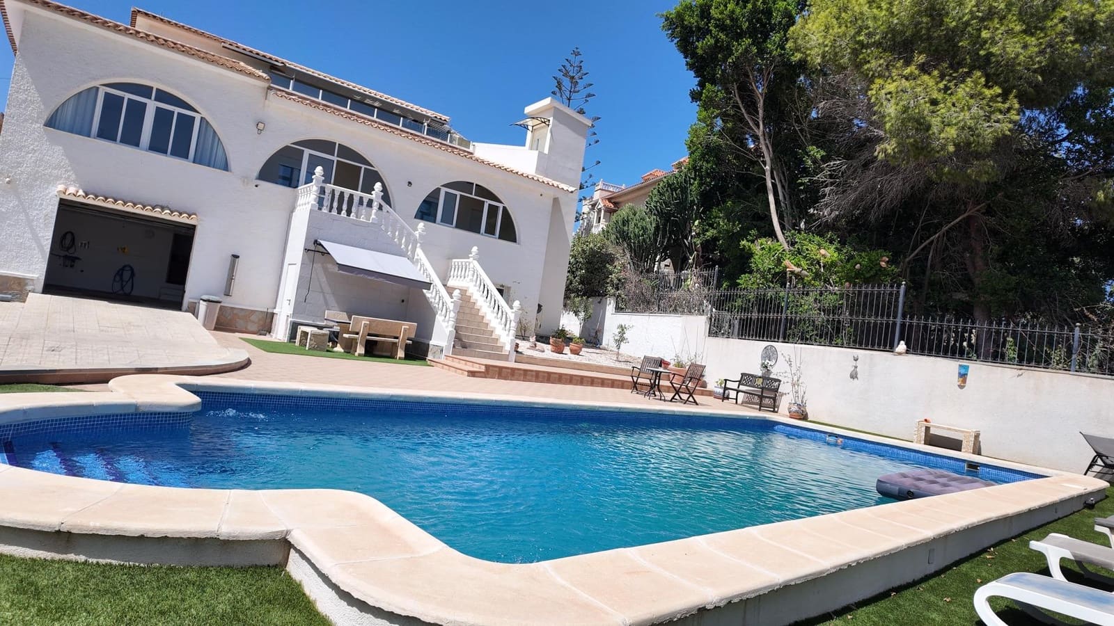 5 camera da letto Villa in vendita in Filipinas con piscina garage - 750.000 € (Rif: 10055319)