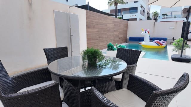 4 bedroom Bungalow for sale in Benijófar with pool garage - € 479,000 (Ref: 10098455)