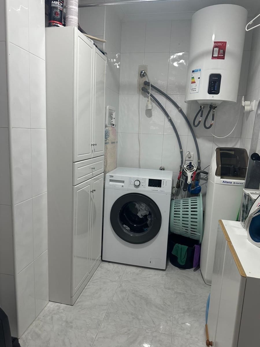 Apartamento de 2 habitaciones en Playa Flamenca en venta - 199.000 € (Ref: 9531112)